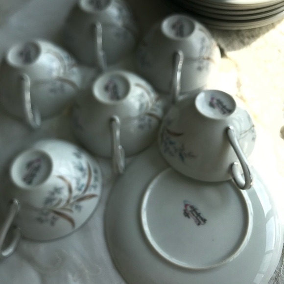 MCM Wentworth “Angelique” Fine China Set- Mid Century NOTE:$30 Extra Shipping - Picture 8 of 12